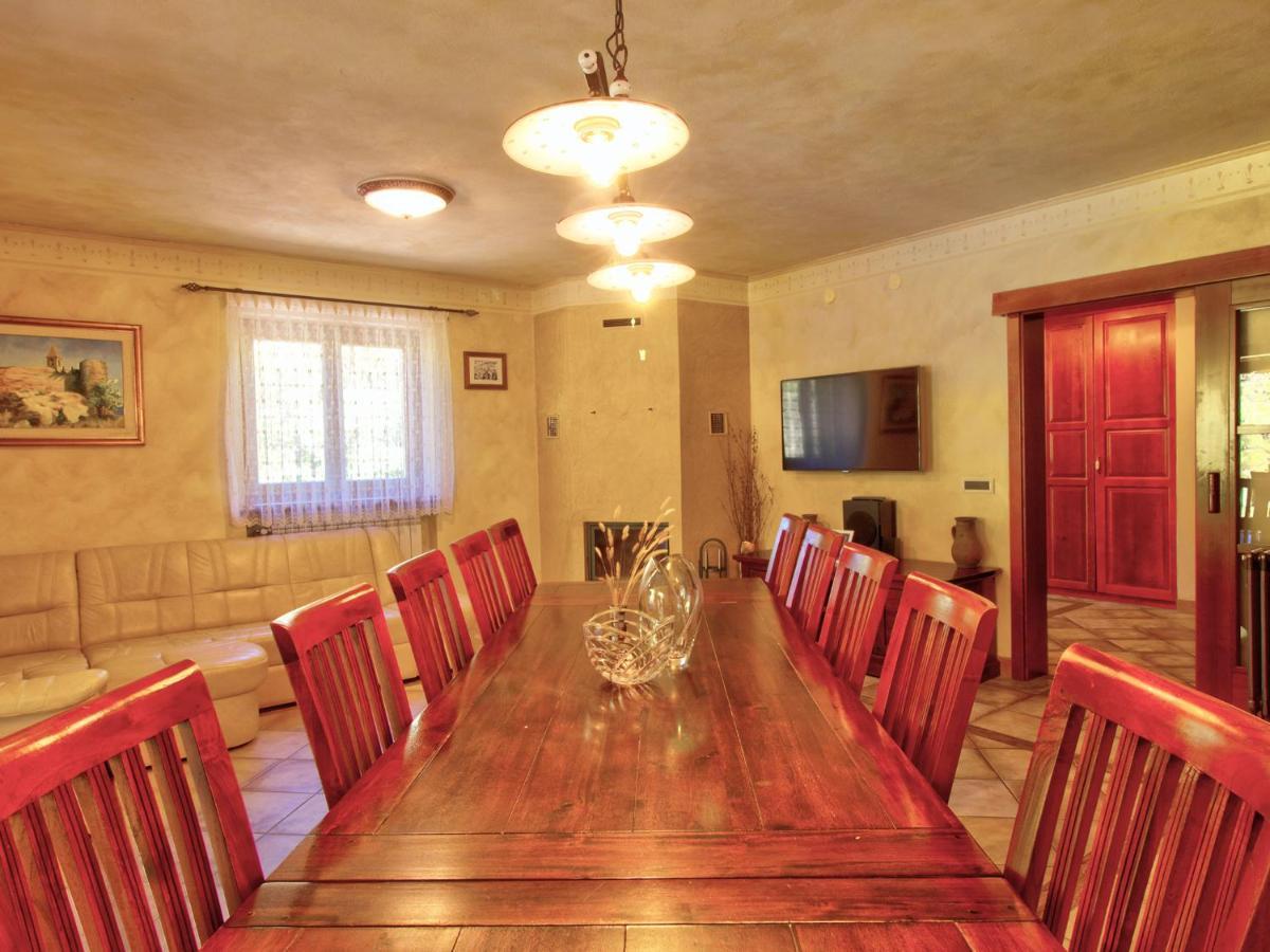 Family Apartment Rihter Črni Kal Exteriér fotografie