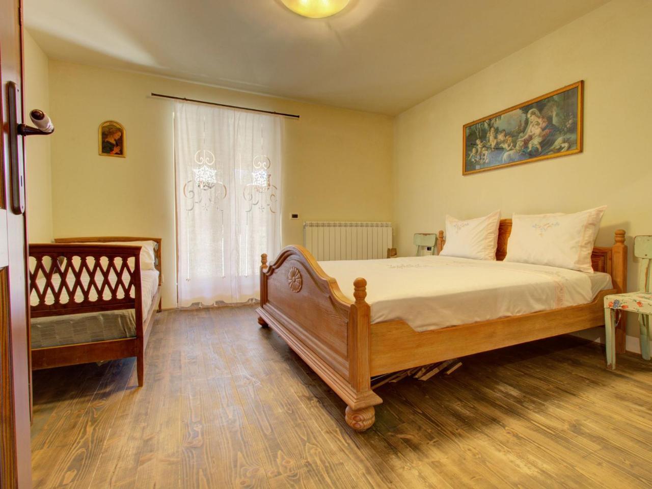Family Apartment Rihter Črni Kal Exteriér fotografie